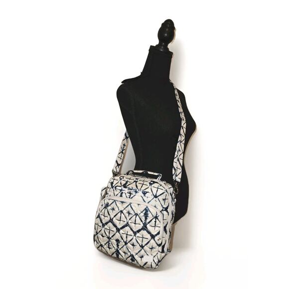 New! 2 pc LUG Ranger 2 Crossbody & Rodeo 2 Wallet 10x10x4 - Picture 3 of 11